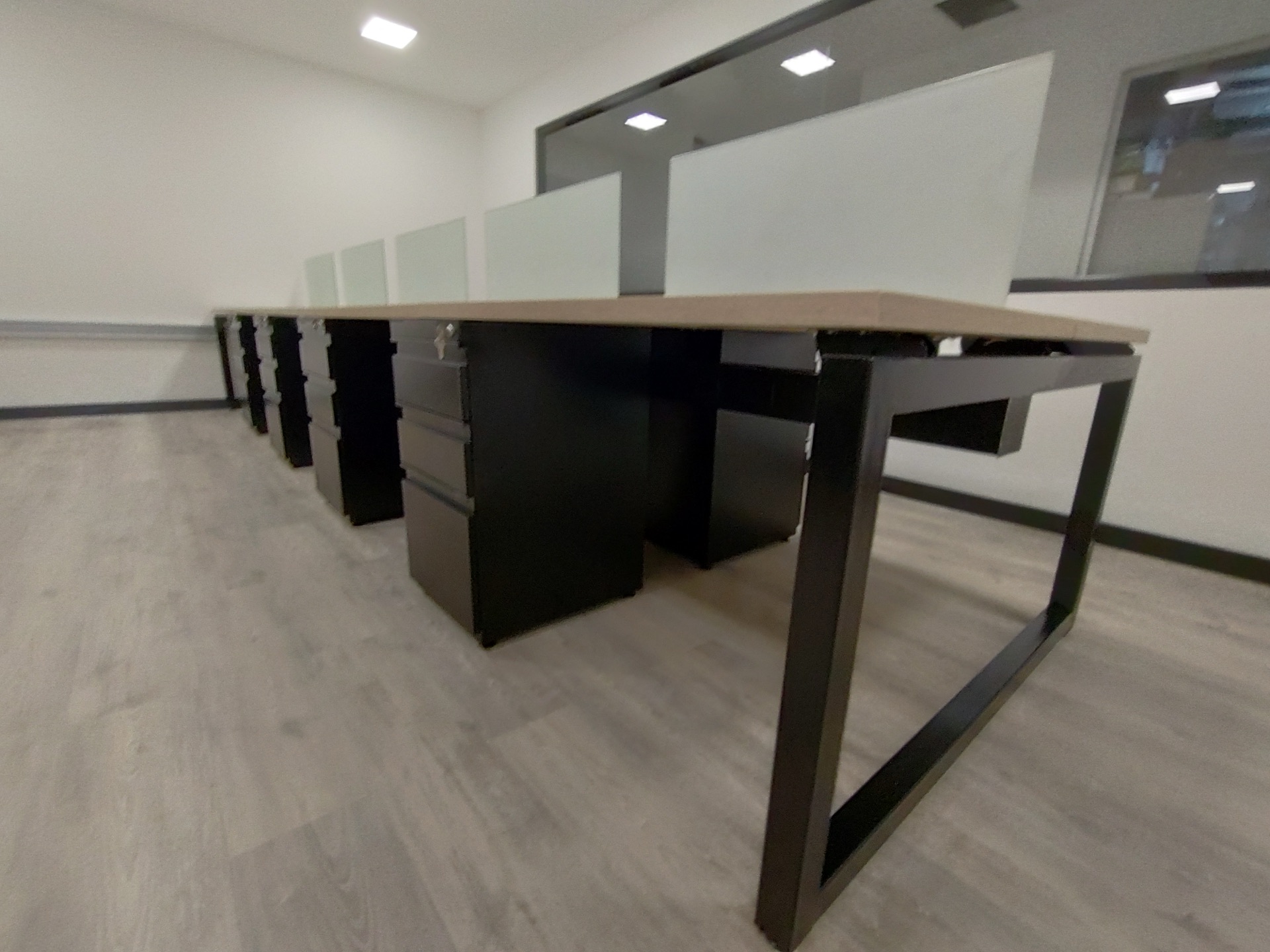 Espacio corporativo Arbar, proyecto de open office con mobiliario ergonómico